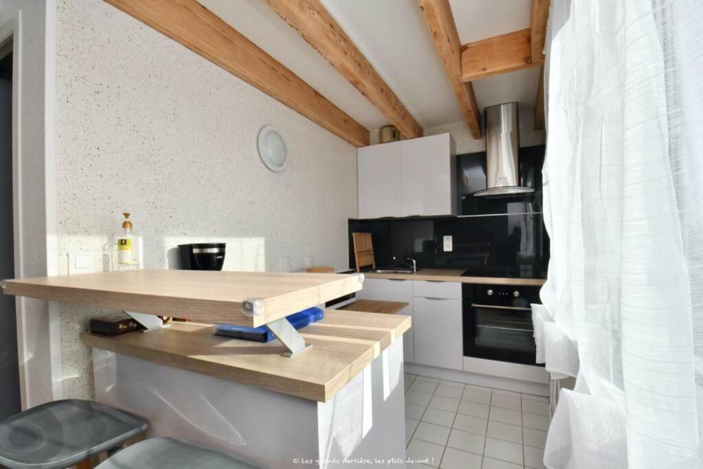 La Mezzanine 5 Pers Classe 3 Etoiles, Royan- Centre 300 M Foncillon Apartment Royan